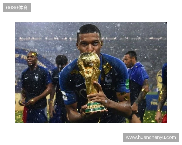 懂球帝2025年10月足坛MVP:姆巴佩蝉联! 懂球帝2025年10月足坛MVP:姆巴佩蝉联!